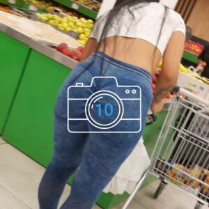 Tumblr girl with sexy jiggle bubble ass - Candid Teens