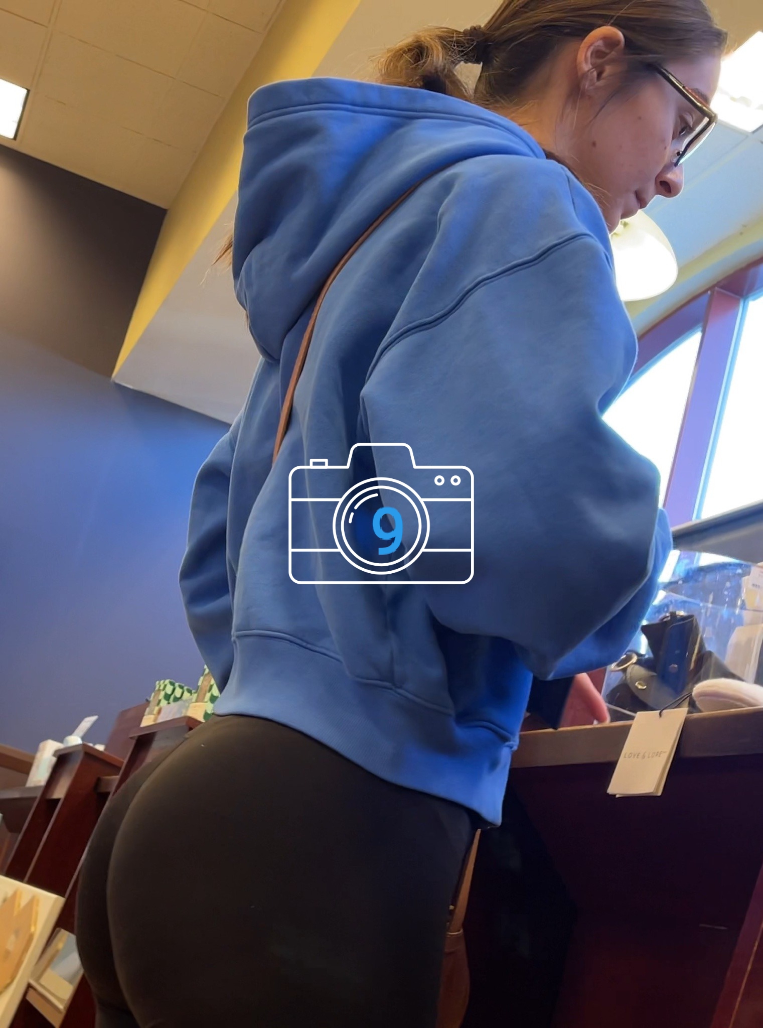 Bubble Butt Candid Teens