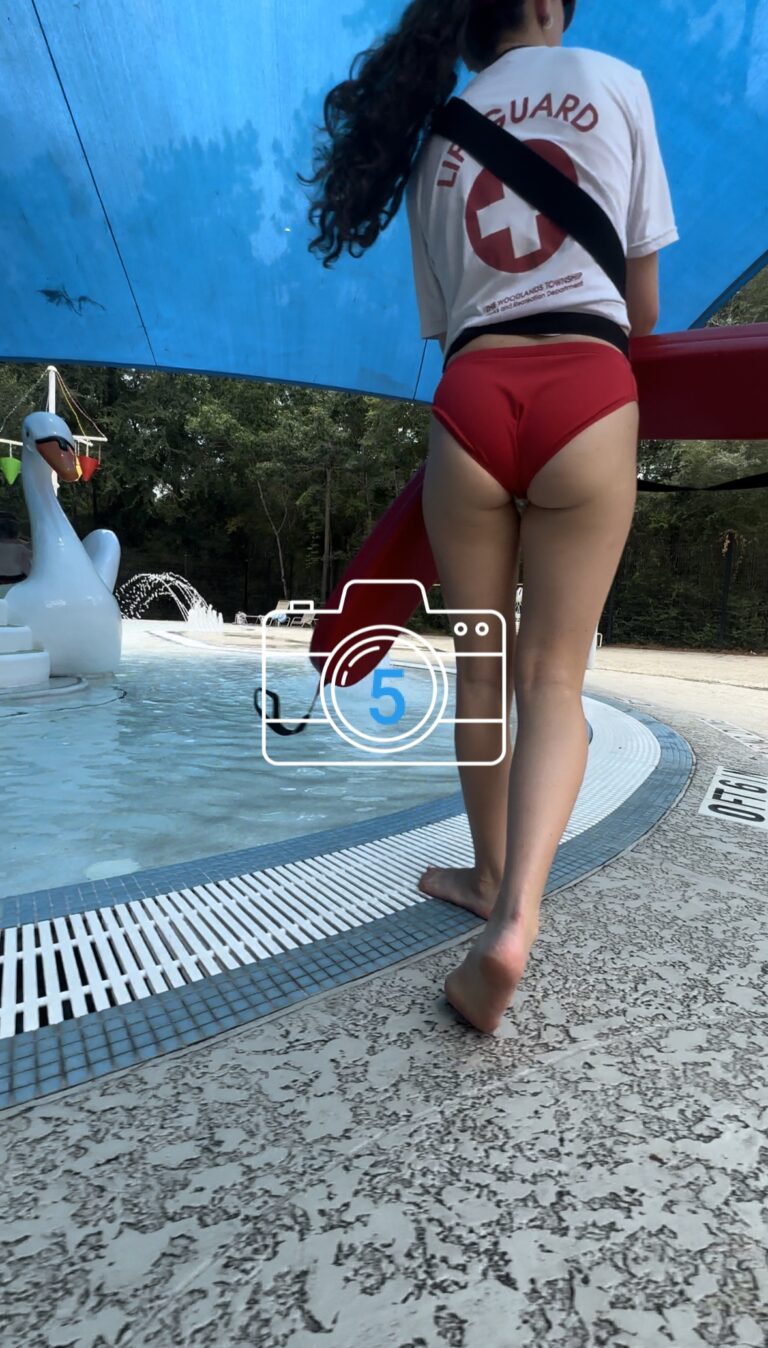 pool creepshots - Candid Teens